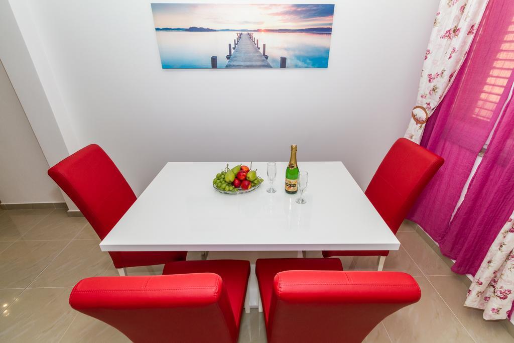 Apartments Villa-Ines Center ヴォディツェ エクステリア 写真